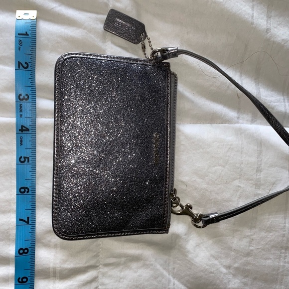 Coach Wristlet - Picture 1 of 3